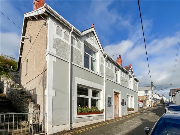 Penrhyn Arms Apartment in Gwynedd