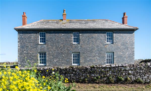 Pentire Head Farmhouse in Cornwall
