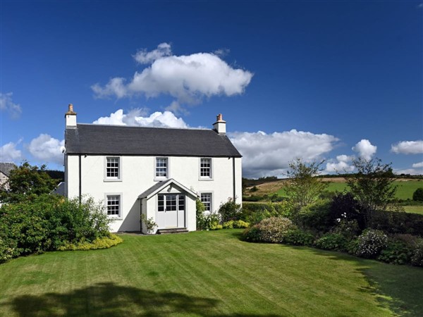 Pine Farmhouse in Perthshire