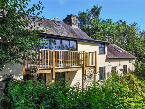 Plas Bach Cottage in Dyfed