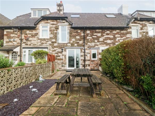 Platform 13 Railway Cottage - Gwynedd