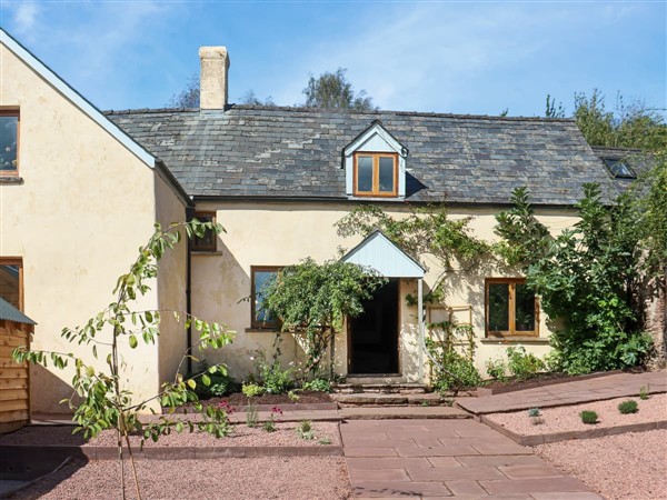 Pool Farmhouse, Monmouth