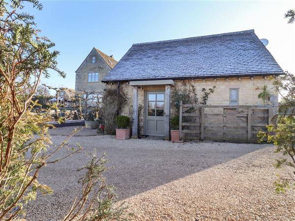 Pudding Hill Barn Cottage in Arlington near Fairford, Gloucestershire