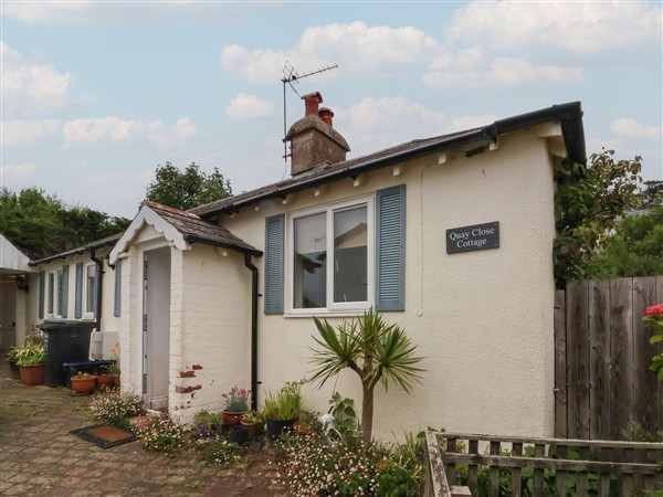 Quay Close Cottage, 