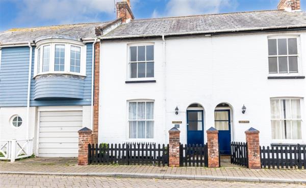 Quayside Cottage in Lymington, Hampshire