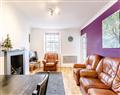 Relax at Quire Court Apartments- Apartment 10; Gloucestershire