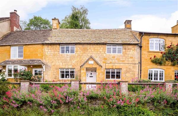 Red Lion Cottage in Blockley, Gloucestershire