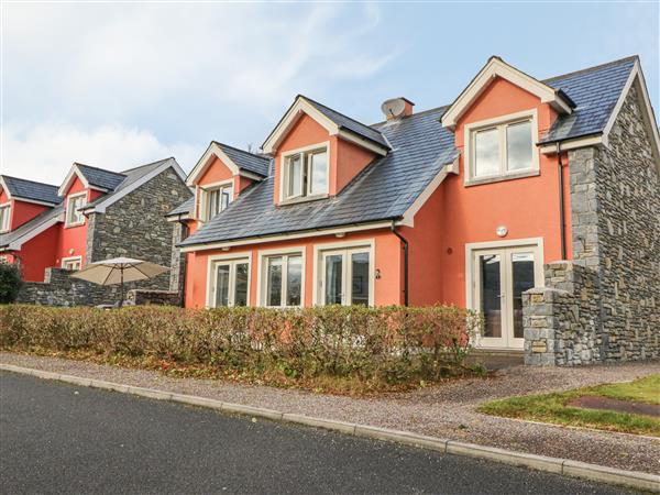 Ring of Kerry Golf Club Cottage in Kerry