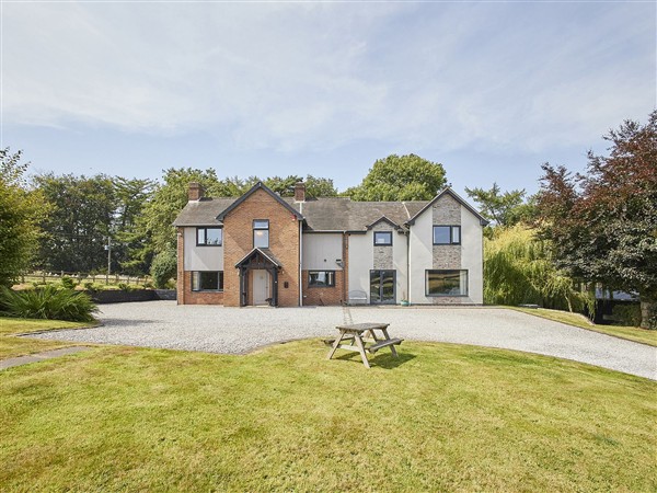 Rook Hall Farm, 