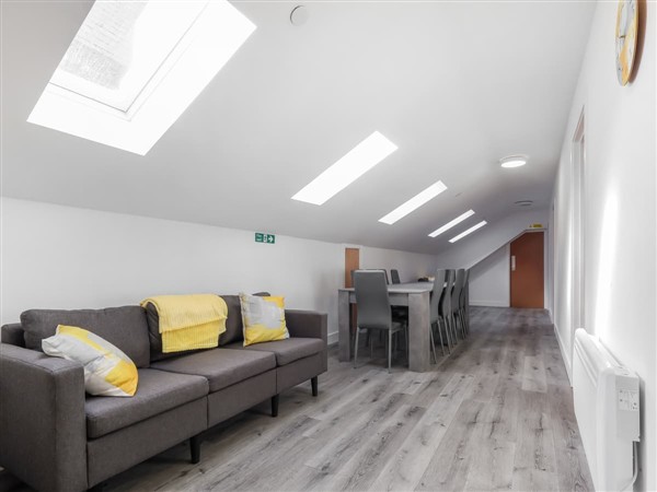 Room 1 at The Cwtch, Chepstow, near Newport