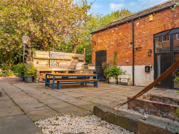 Rose Barn, 