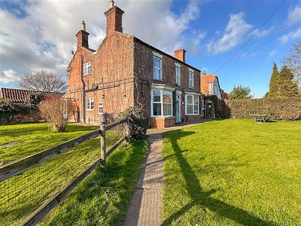 Rose Cottage in Burgh Le Marsh, near Skegness, Lincolnshire