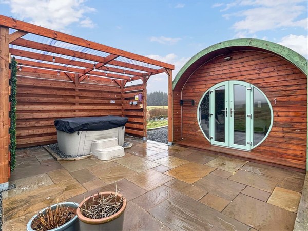 Rose Pod, Newton Stewart