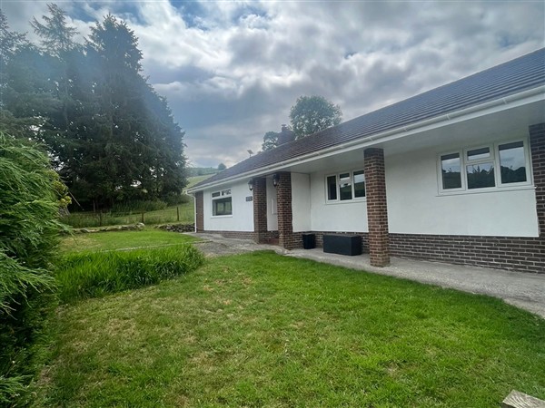 Saddleback Bungalow, 