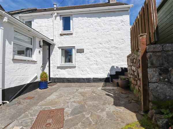 Sanctuary Cottage in St Ives, Cornwall
