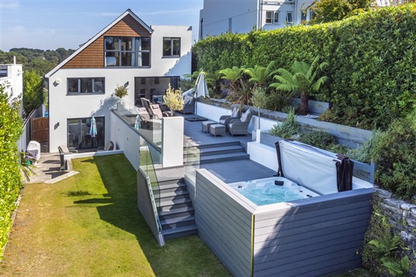 Santorini House - Dorset