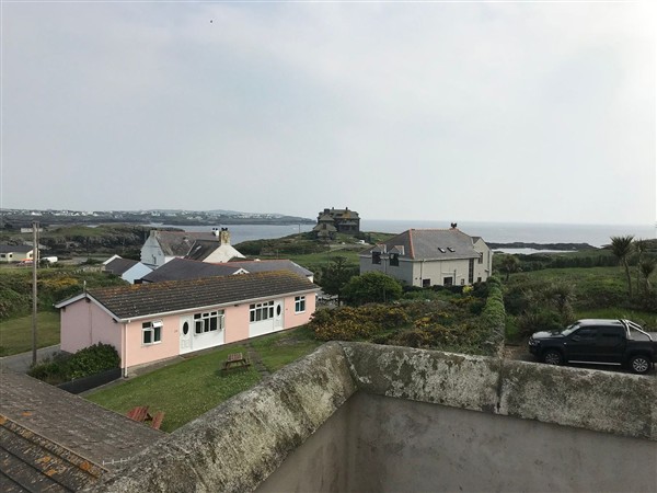 Sea Views No 8 Plas Darien, 