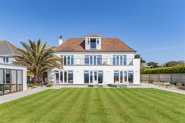 Seafront Haven in West Sussex