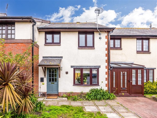 Seashell Cove in Dorset