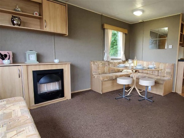 Seaside retreat near Prestatyn Beach and castle in Denbighshire