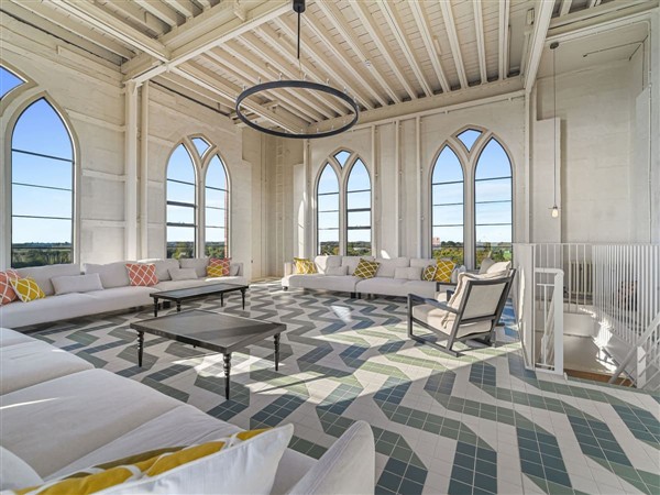 Seaview Heights in Suffolk