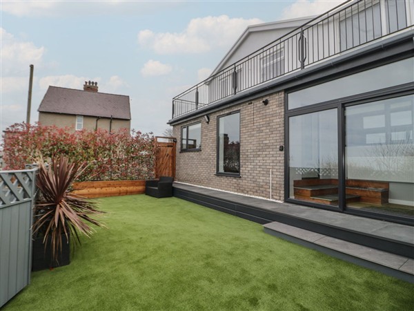 Seaview House in Gwynedd