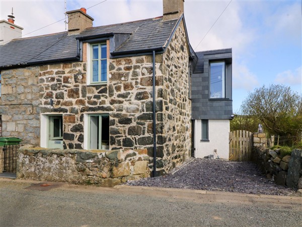 Seren Fach in Gwynedd