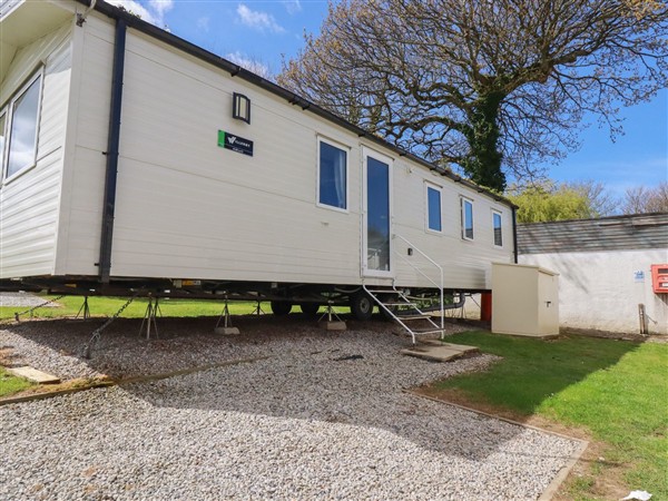 Shamrocks Cove Caravan in Cornwall