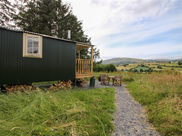 Shepherd's Hut at Retreat in Powys