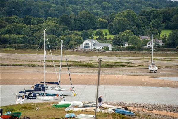 Shore Cottage in Red Wharf Bay, Anglesey, Gwynedd