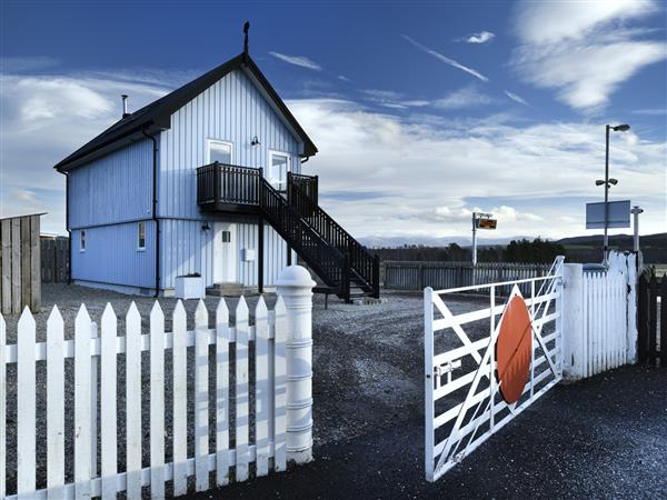 Signal Box in Newtonmore, Kingussie - Inverness-Shire
