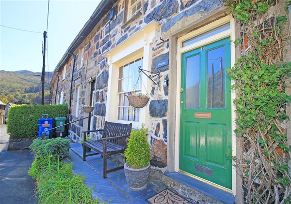 Siop Fach Cottage in Beddgelert, Gwynedd