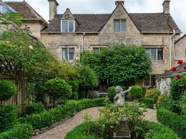 Smidge Cottage in Gloucestershire
