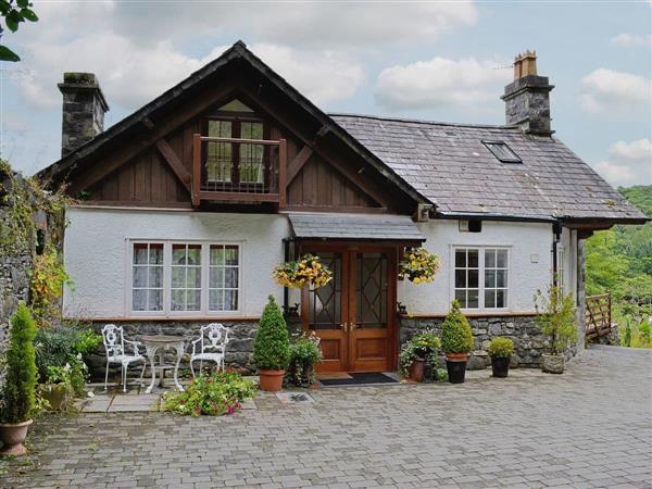 Smithy Cottage In Betws Y Coed Gwynedd Sleeps 2