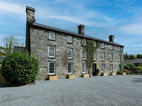 Snowdonia Manor in Dolgellau, Gwynedd