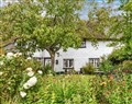 Take things easy at Snowdrop Cottage; Devon