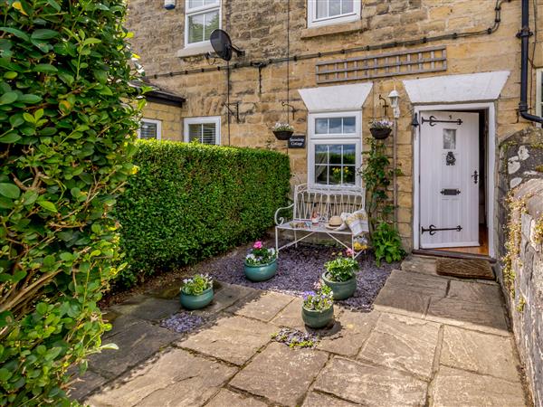 Snowdrop Cottage in Clifford near Wetherby, West Yorkshire