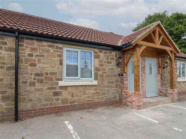 Spacious Cottage Number 9, 