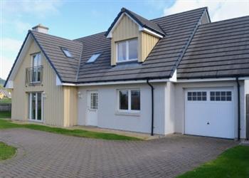 Sparrowhawk Lodge in Aviemore, Inverness-Shire