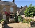 Relax at Spring Cottage; Gloucestershire