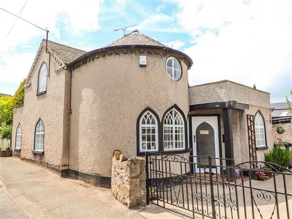 Springfield Cottage in Marford, Clwyd