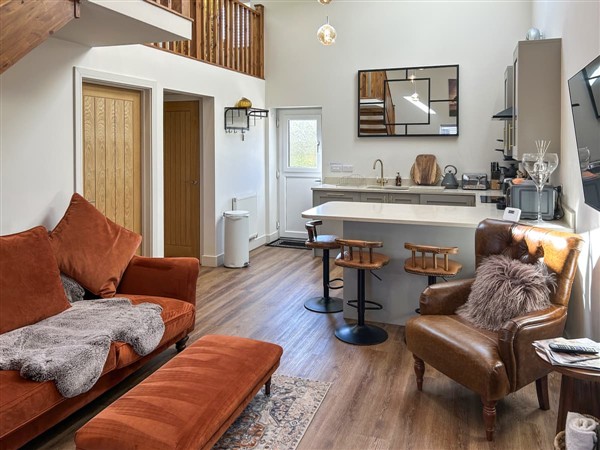 Springwood Cottages - Forest Barn in Derbyshire