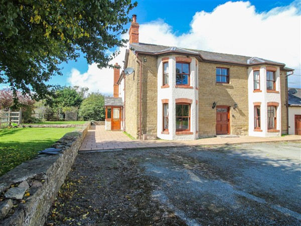 Stone House Farm in Herefordshire