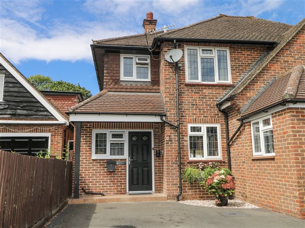 Sunnyfield Cottage in Surrey