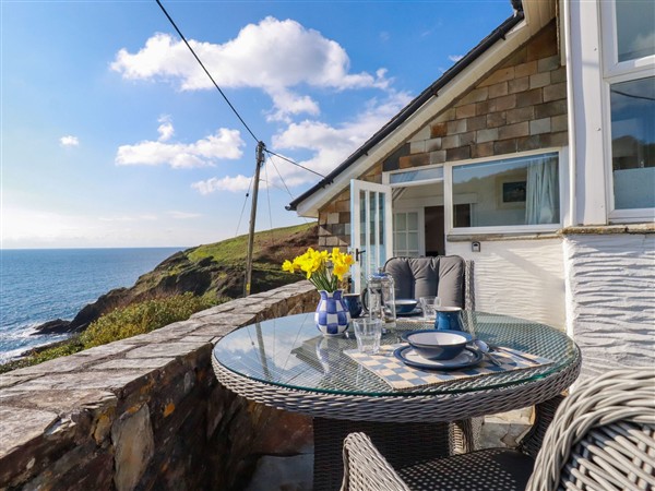 Suntrap House in Cornwall