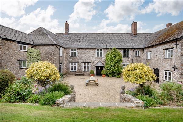 Sutton Barton Farmhouse - Devon