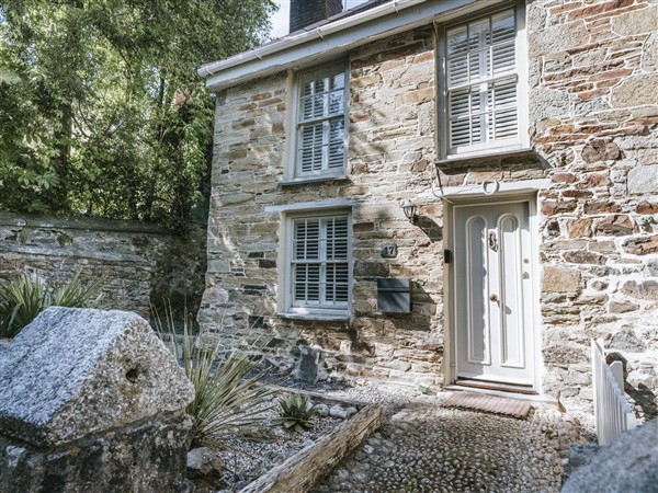 Tamarisk Cottage in Cornwall
