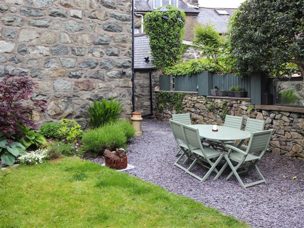 Tan Llan in Gwynedd