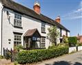Take things easy at Tansey Cottage; Worcestershire