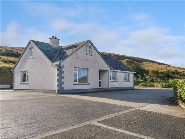 Teach Annie Agus Paddy in Meenlaragh near Gortahork, County Donegal